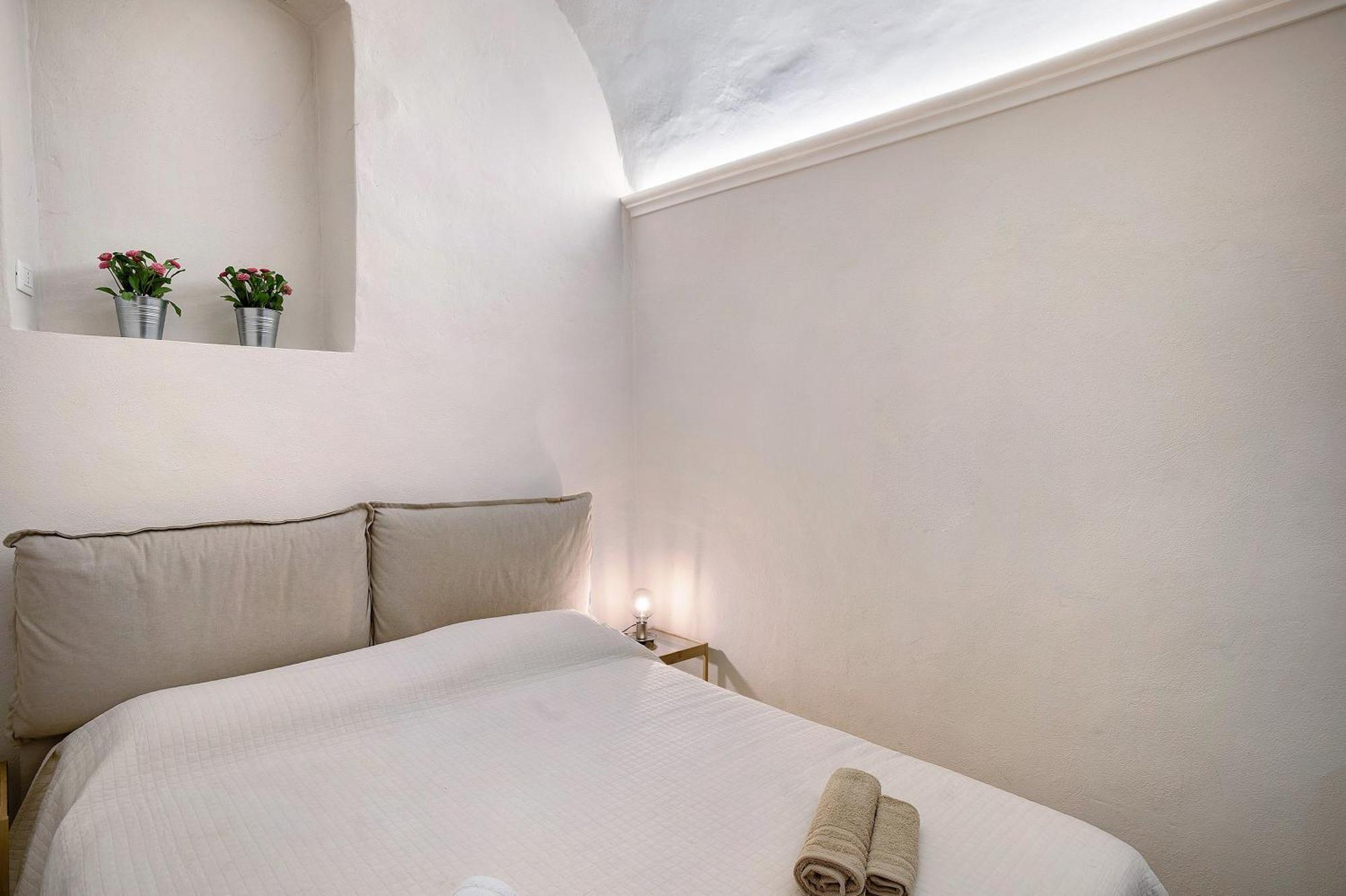 Casa Elena Apartment บอร์ดิเกรา ภายนอก รูปภาพ