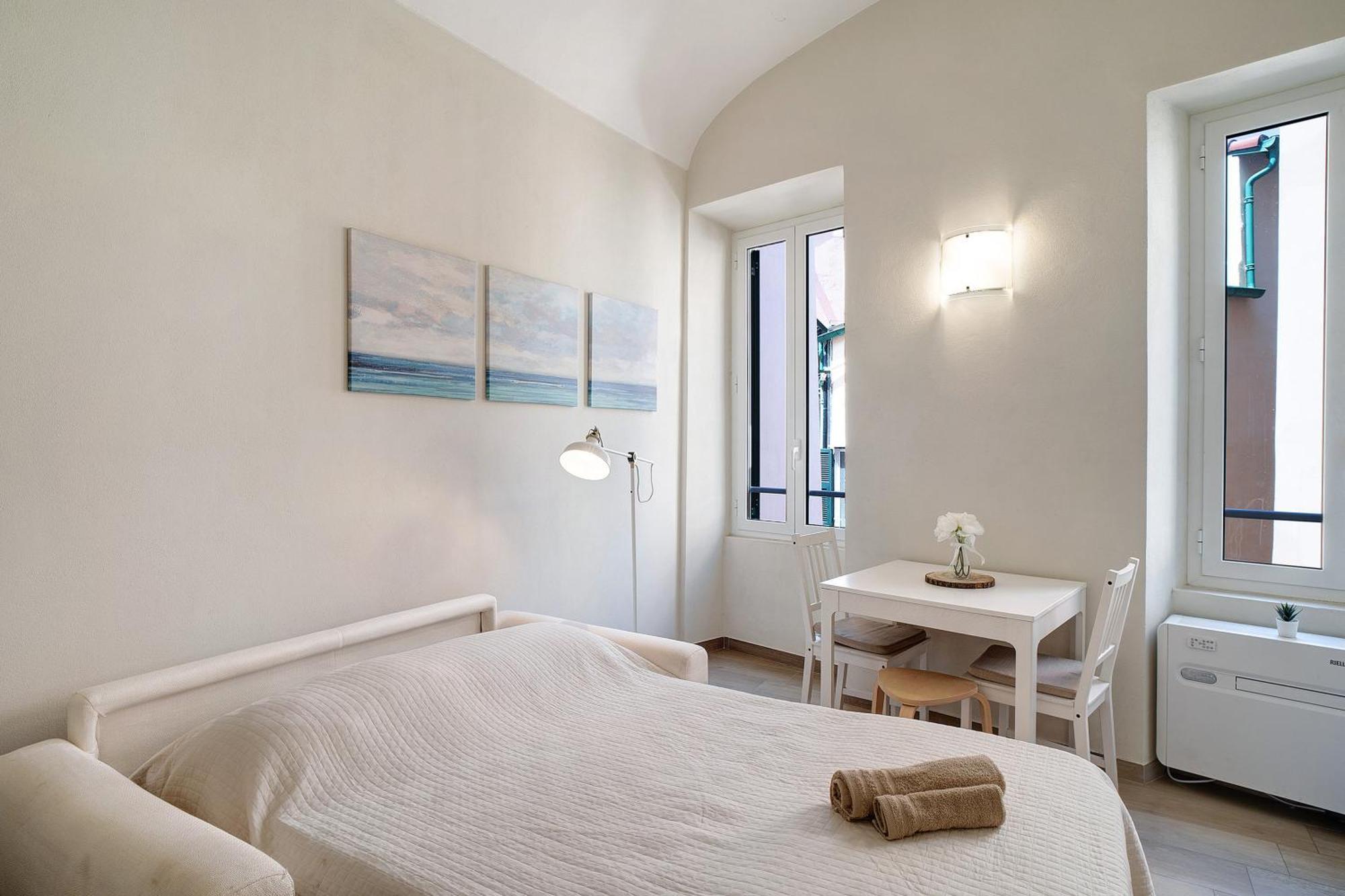 Casa Elena Apartment บอร์ดิเกรา ภายนอก รูปภาพ